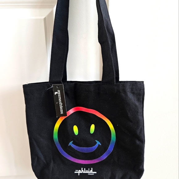 RAINBOW SMILEY FACE PRIDE TOTE BAG IN BLACK RAINBOW NWT - Picture 1 of 5